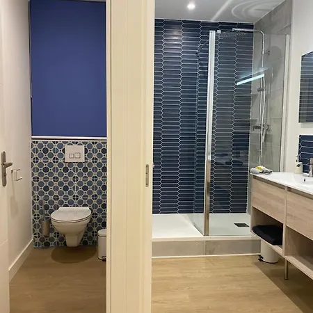 Luxe&confort, Spacieux, Neuf, Clim Et Appartement *