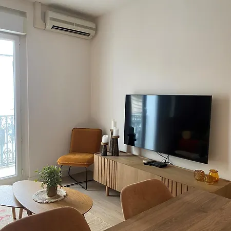 Appartement Luxe&confort, Spacieux, Neuf, Clim Et Sète